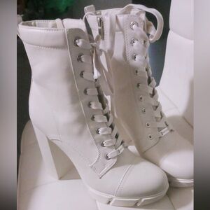 Nine West combat boots for woman size 10